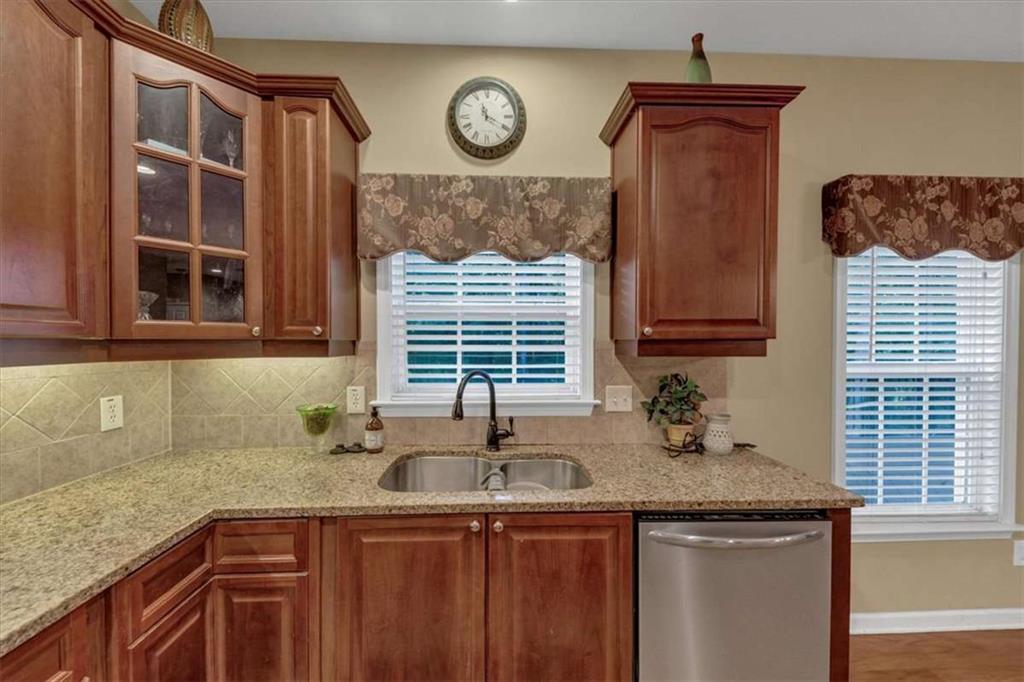 1136 Flagstone Way Acworth, GA 30101 - Photo 22 of 51