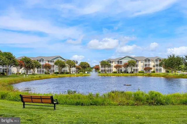 $365,000 | 33192 North Village Loop, Unit 5202, Lewes, DE 19958