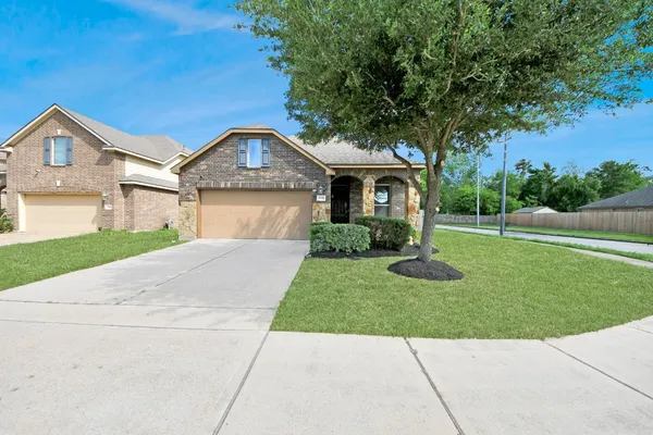 $2,250 | 3211 Norville Lane, Houston, TX 77047