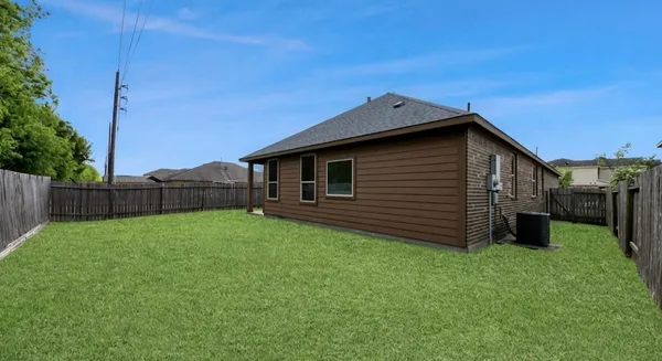 $2,250 | 3211 Norville Lane, Houston, TX 77047