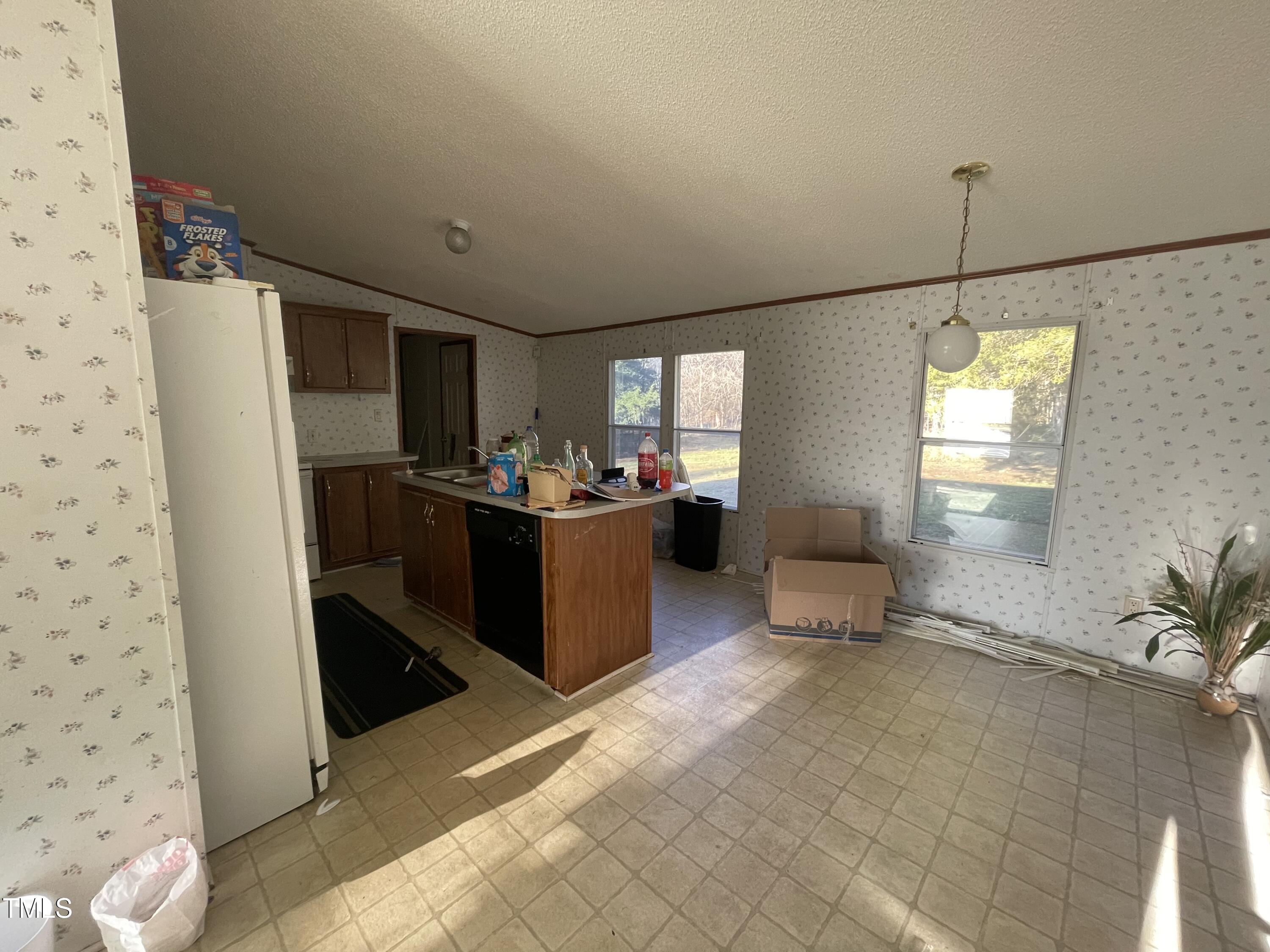 24 Christopher Way Roxboro, NC 27574 - Photo 6 of 14 IMG_0727