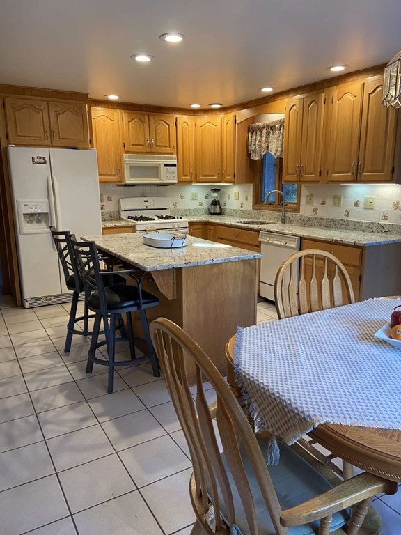 241 Amesbury Road Haverhill, MA 01830 - Photo 7 of 20 Gallery Image 7