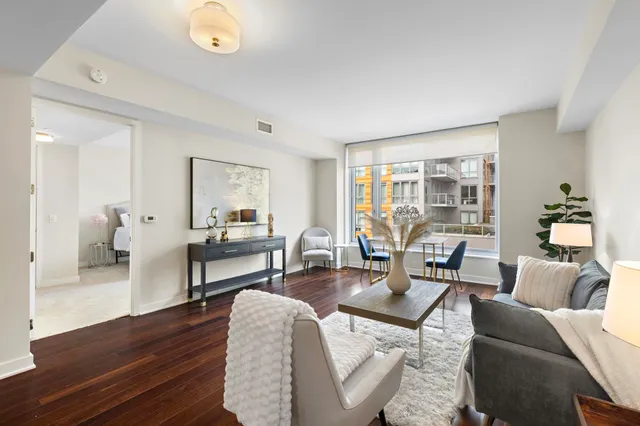 $998,000 | 1000 Ave At Port Imperial, Unit 403, Weehawken, NJ 07086