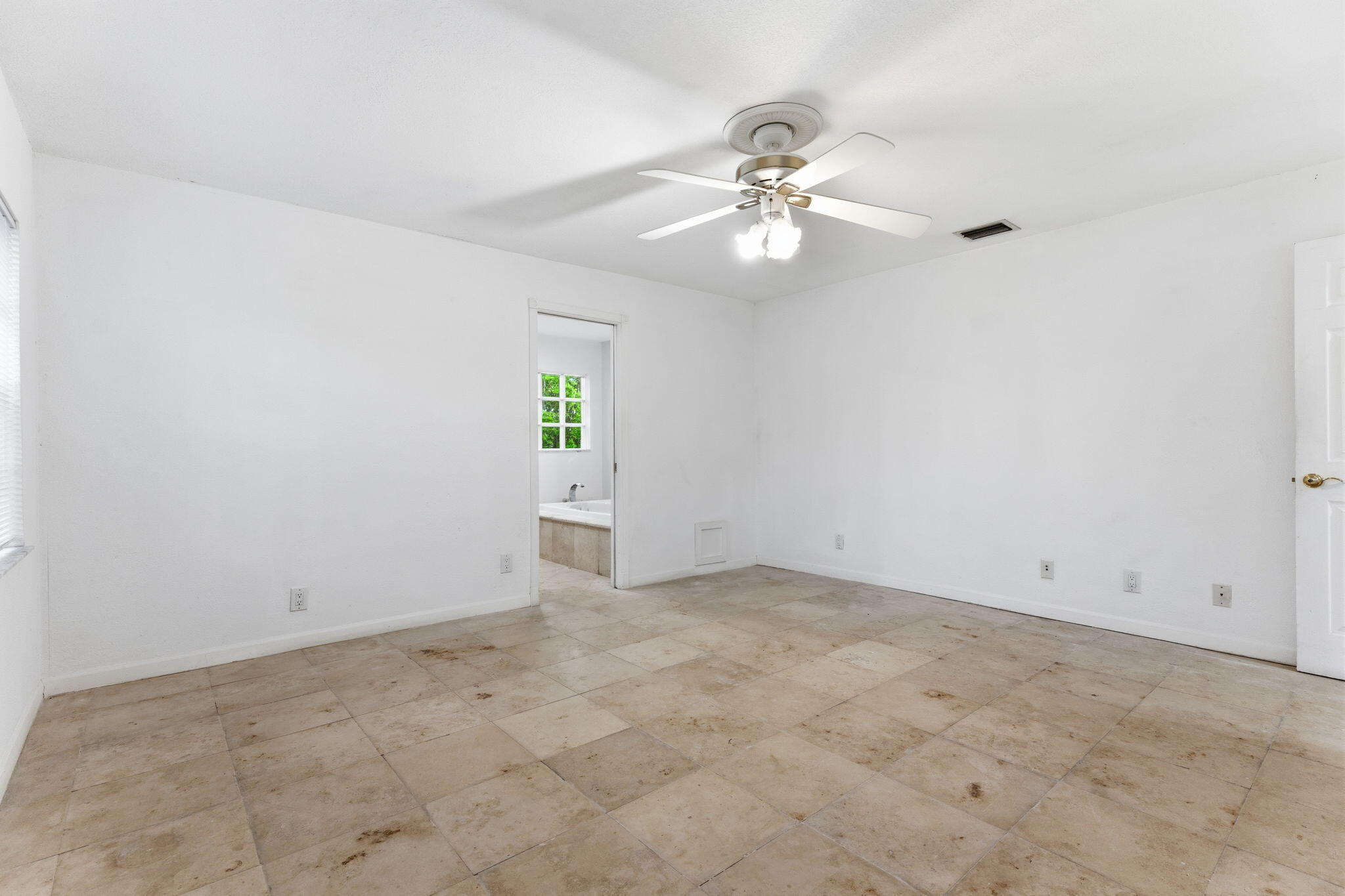 4793 Badger Road West Palm Beach, FL 33417 - Photo 18 of 45 22-web-or-mls-AR Media 22