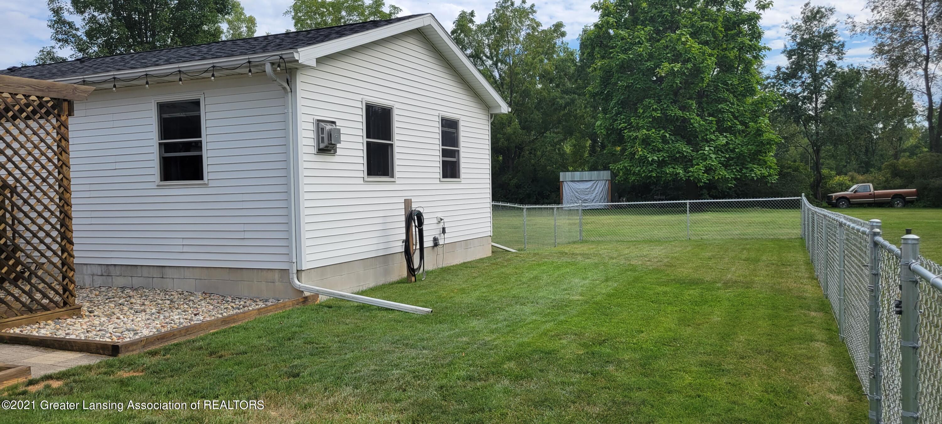16494 Stockwell Road Lansing, MI 48906 - Photo 40 of 51 20210831_165250