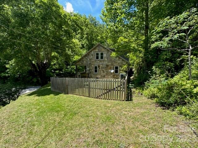 34 Coosa Rdg Drive Whittier, NC 28789 - Photo 12 of 44 a view of a garden