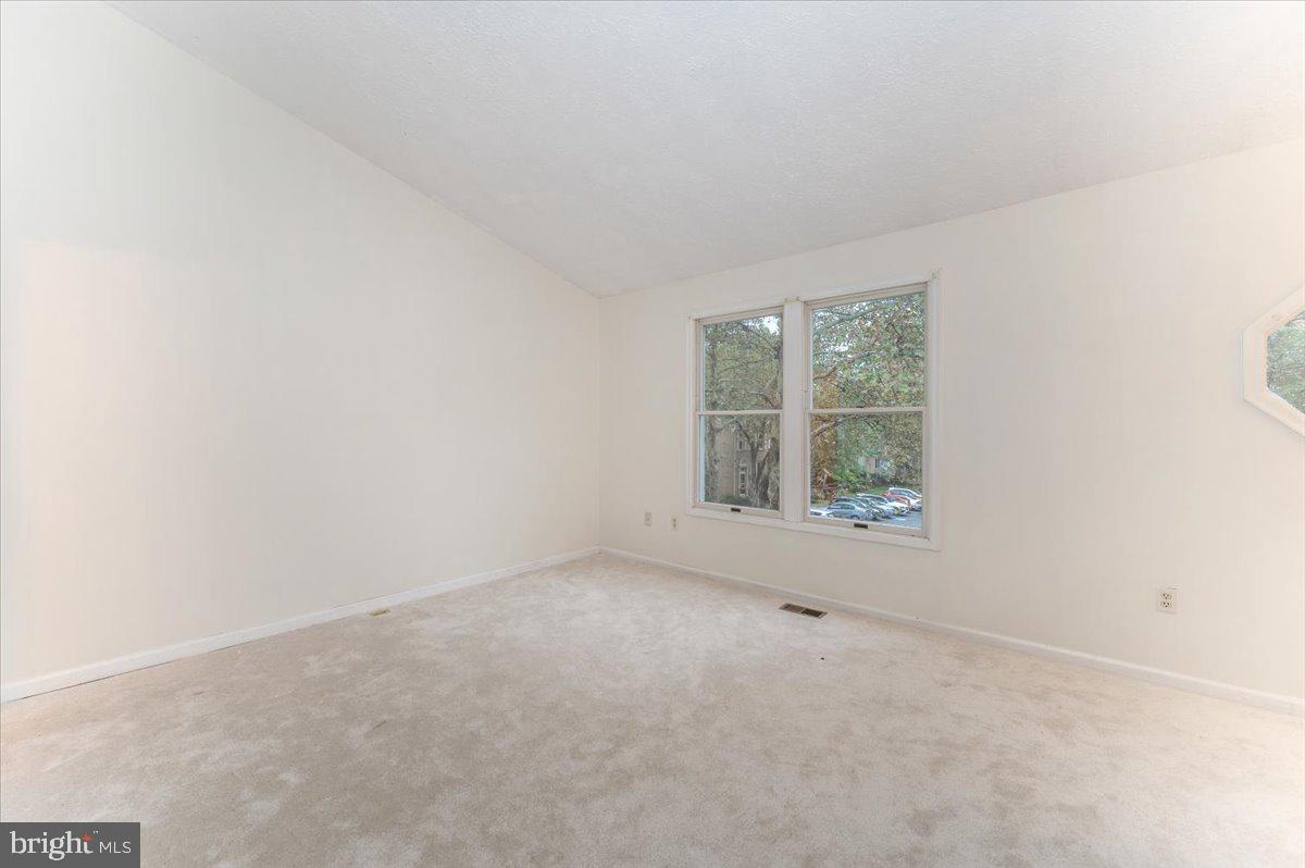 19235 Cross Ridge Drive Germantown, MD 20874 - Photo 24 of 49