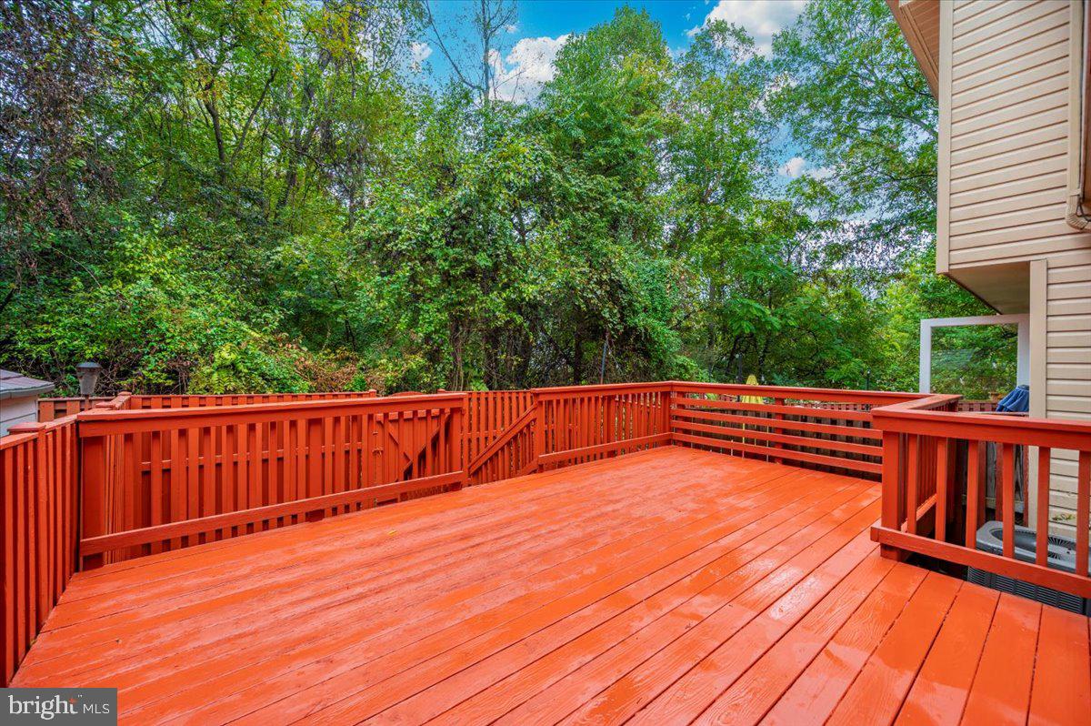 19235 Cross Ridge Drive Germantown, MD 20874 - Photo 38 of 49