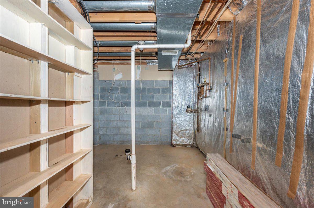 19235 Cross Ridge Drive Germantown, MD 20874 - Photo 43 of 49