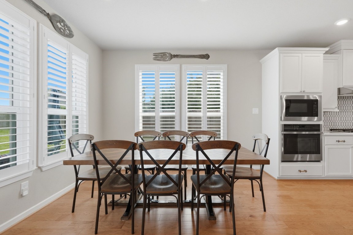22006 Raburn Ranch Tomball, TX 77375 - Photo 15 of 50 Dining room.