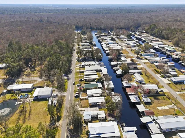 $290,000 | 123 Walt Lane, Satsuma, FL 32189