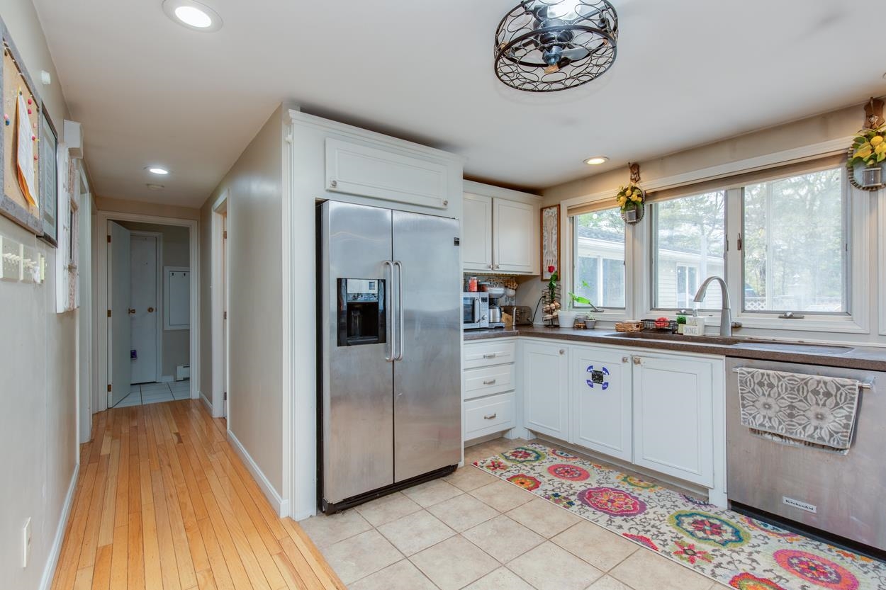 131 Bush Hill Road Pelham, NH 03076 - Photo 13 of 52 Gallery Image 13