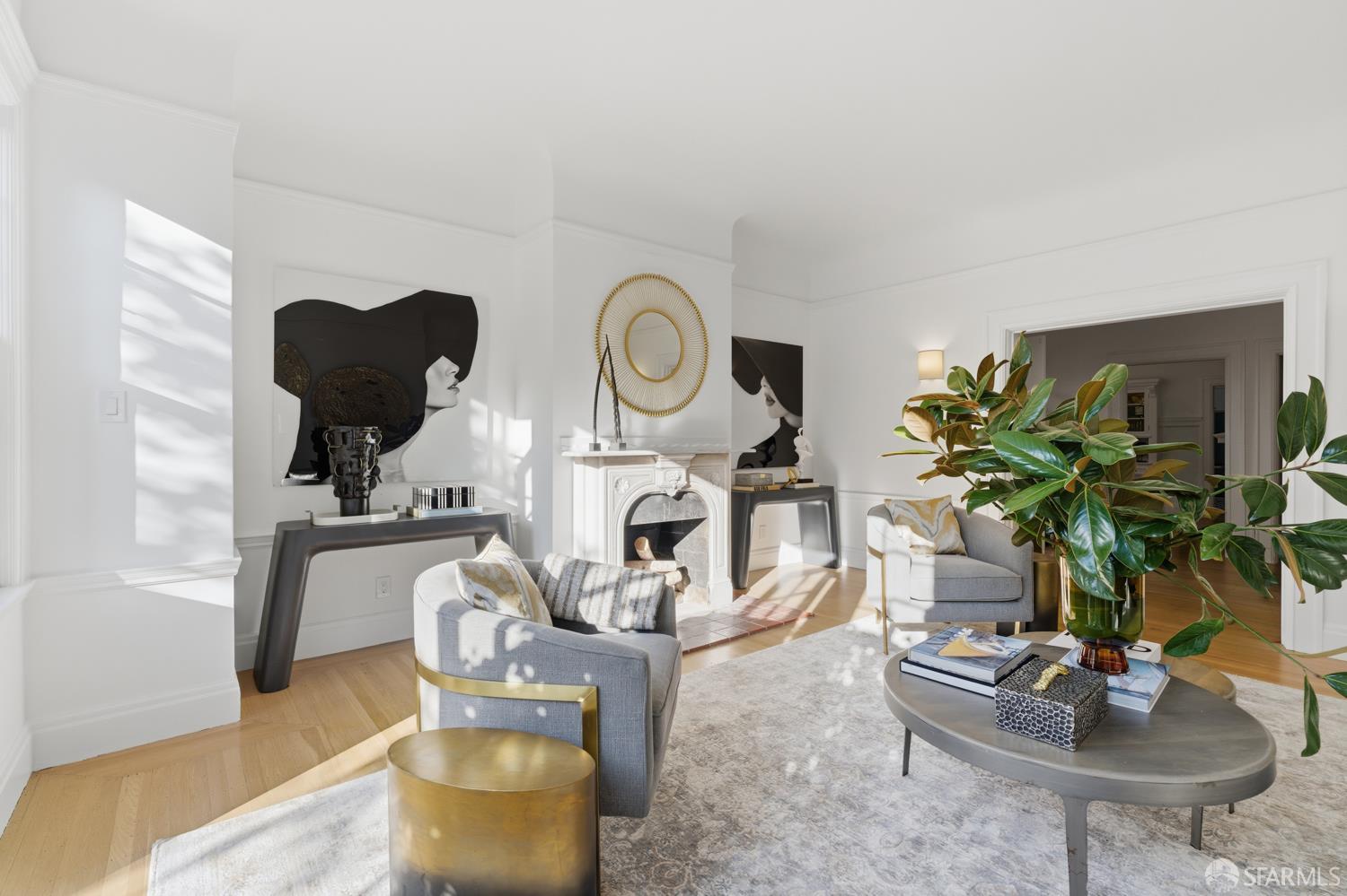 2650 Union Street San Francisco, CA 94123 - Photo 5 of 14 a living room with furniture and a potted plant