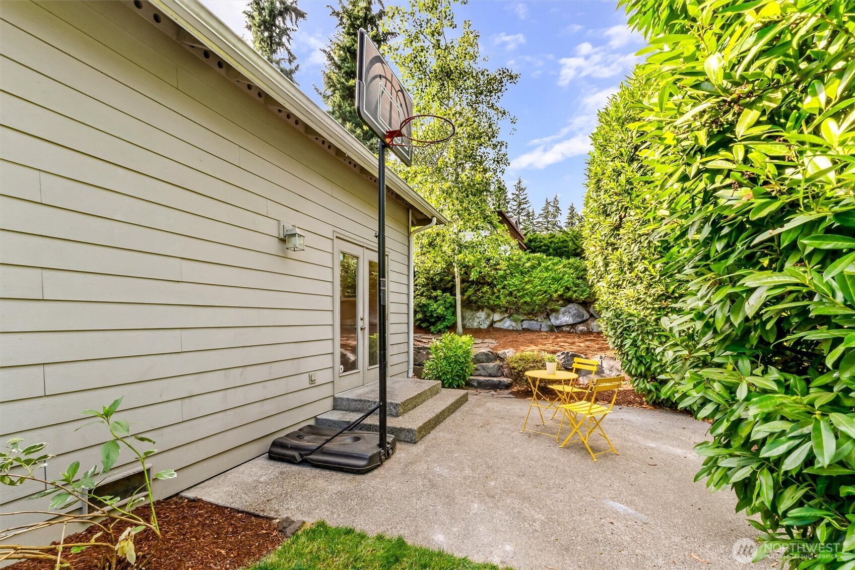 18121 129th Place Northeast Bothell, WA 98011 - Photo 34 of 40