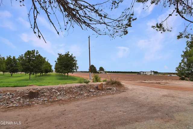 $320,000 | 15368 Highway 80 Fabens Tx 79838, Fabens, TX 79838