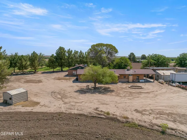 $320,000 | 15368 Highway 80 Fabens Tx 79838, Fabens, TX 79838