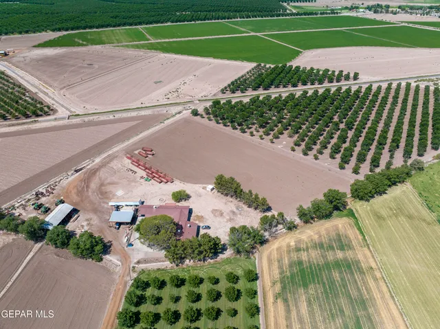 $320,000 | 15368 Highway 80 Fabens Tx 79838, Fabens, TX 79838