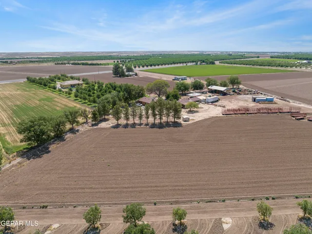 $320,000 | 15368 Highway 80 Fabens Tx 79838, Fabens, TX 79838