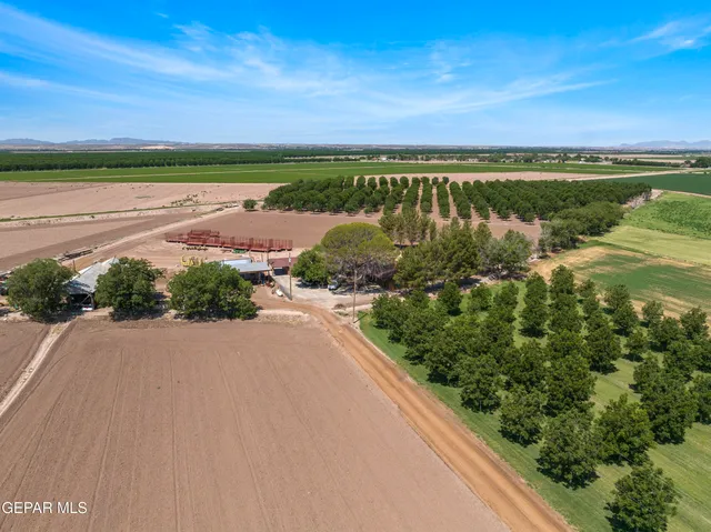 $320,000 | 15368 Highway 80 Fabens Tx 79838, Fabens, TX 79838