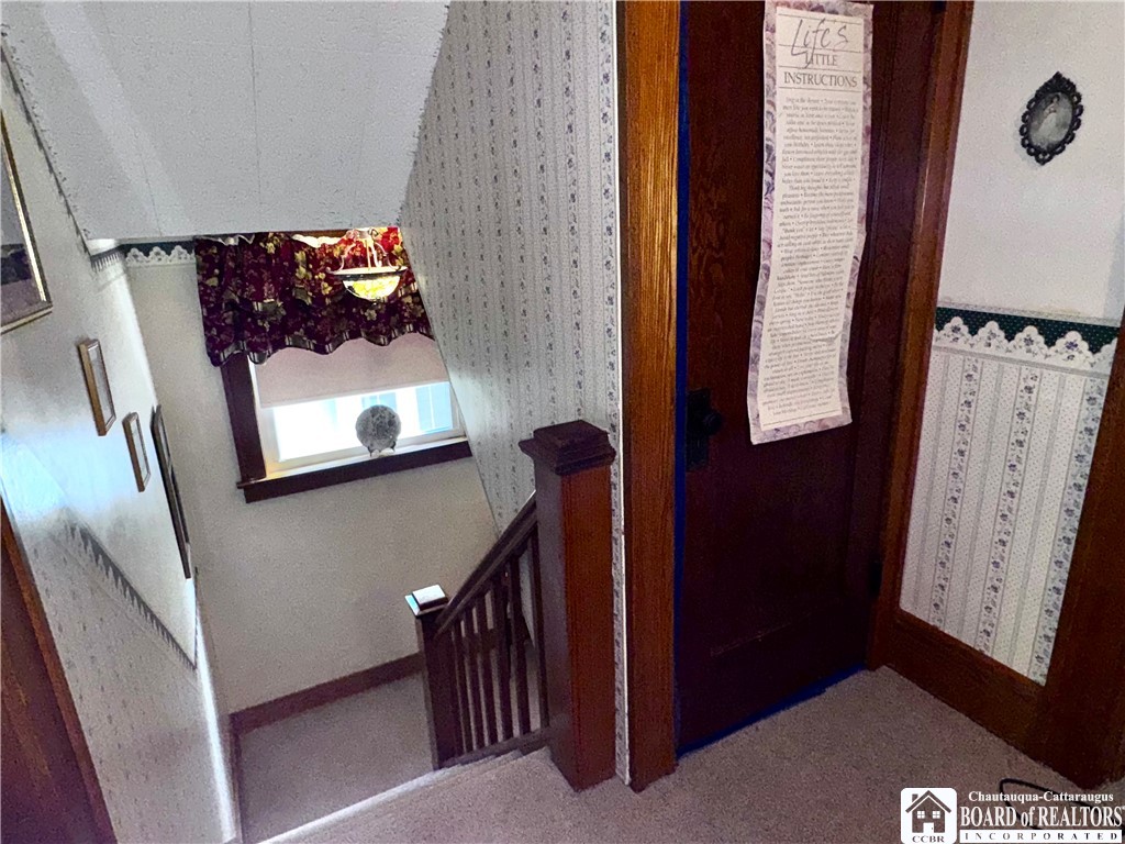 214 Palmer Street Jamestown, NY 14701 - Photo 13 of 35