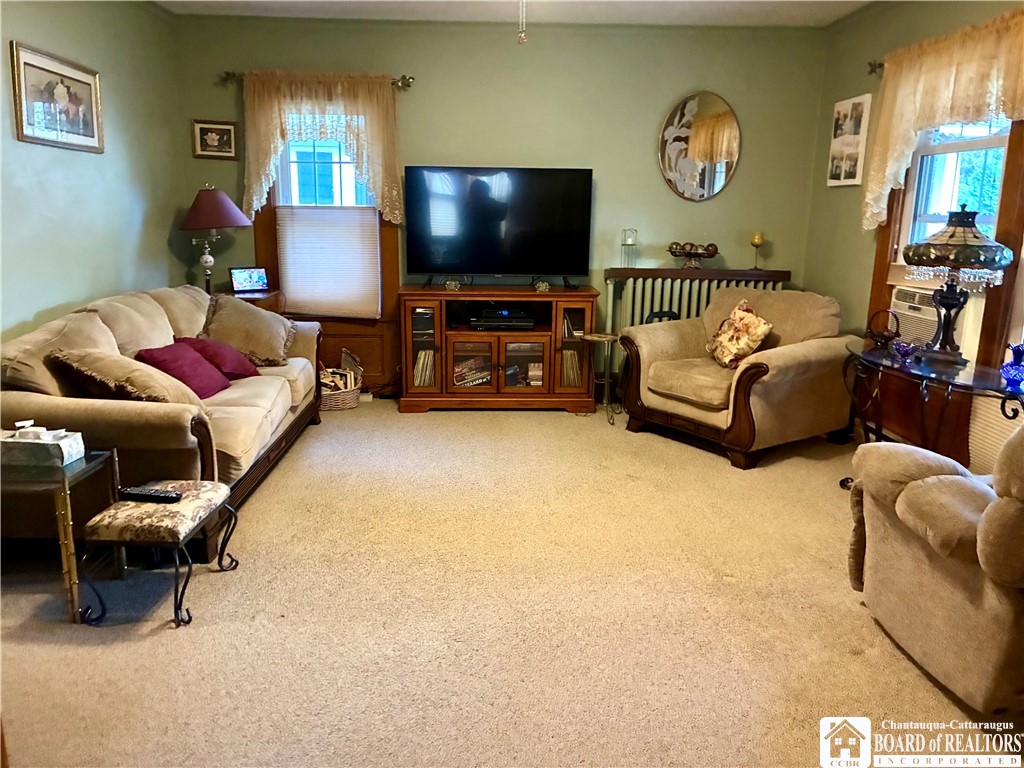 214 Palmer Street Jamestown, NY 14701 - Photo 9 of 35