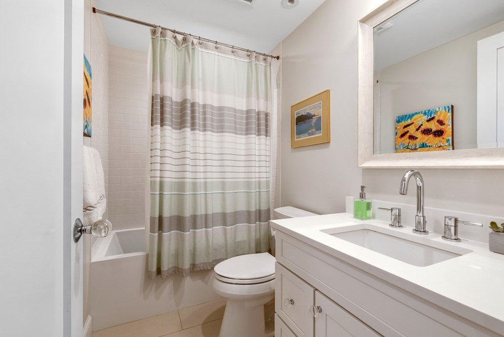 54 Rutland Square, Unit 1 Boston, MA 02118 - Photo 16 of 24 Gallery Image 16