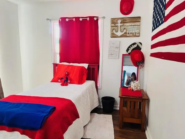 $299,000 | 824 North Willis Street, Visalia, CA 93291