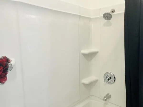 $299,000 | 824 North Willis Street, Visalia, CA 93291