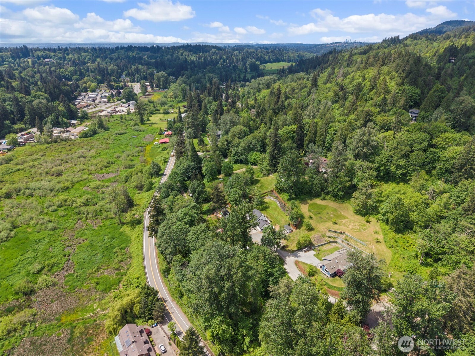17210 Southeast May Valley Road Renton, WA 98059 - Photo 34 of 36 Gallery Image 34