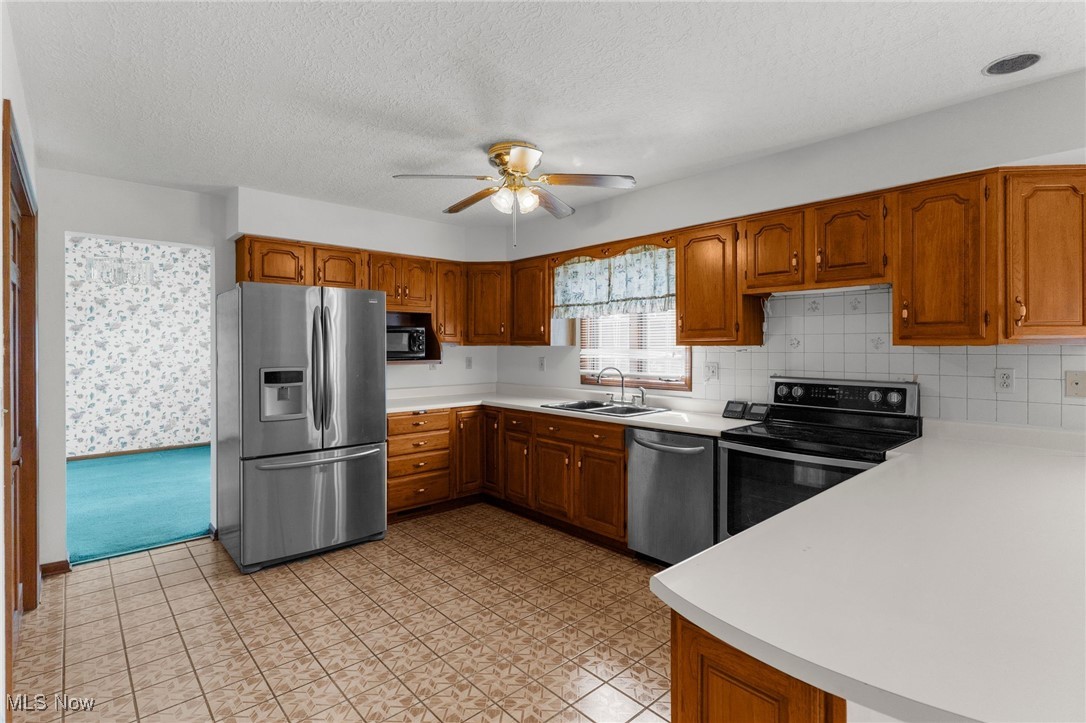 393 Cunningham Road Salem, OH 44460 - Photo 12 of 34