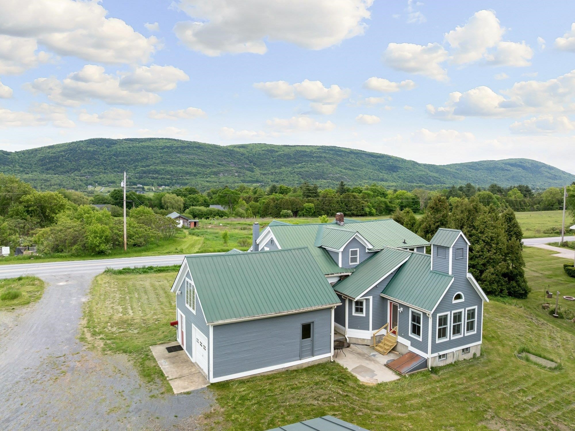 654 Bristol Road Monkton, VT 05443 - Photo 5 of 51