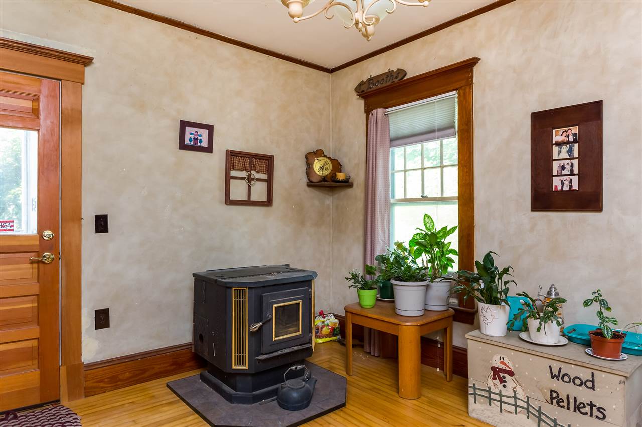 7 King Street Rochester, NH 03867 - Photo 8 of 30