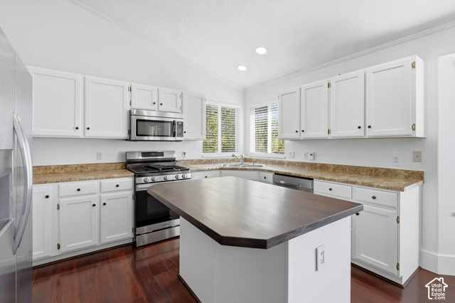 272 Wrangler Road Farmington, UT 84025 - Photo 8 of 27 Gallery Image 8