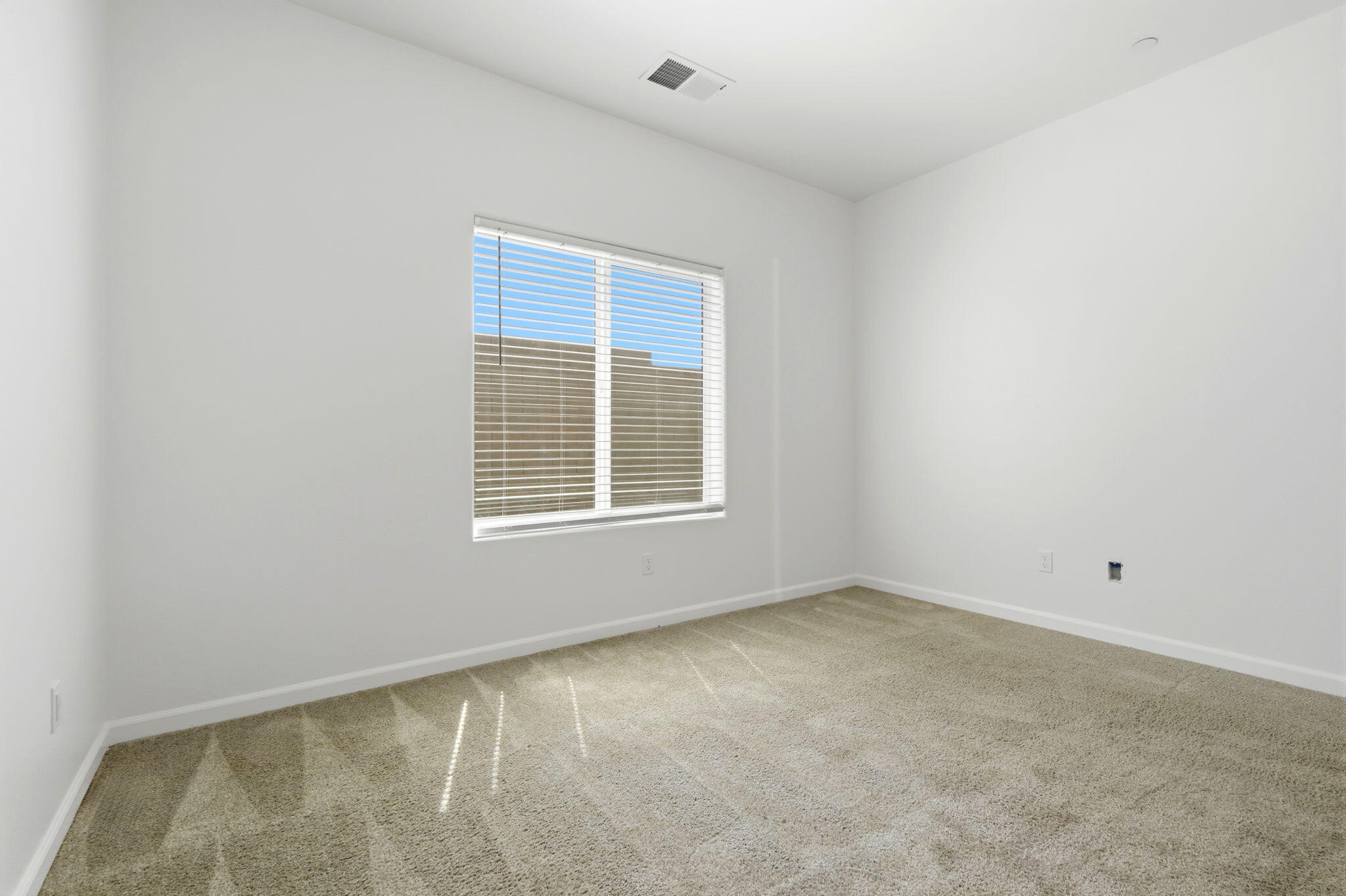 30734 Bellwood Road Visalia, CA 93291 - Photo 26 of 35 32-30734_Bellwood_Rd_031
