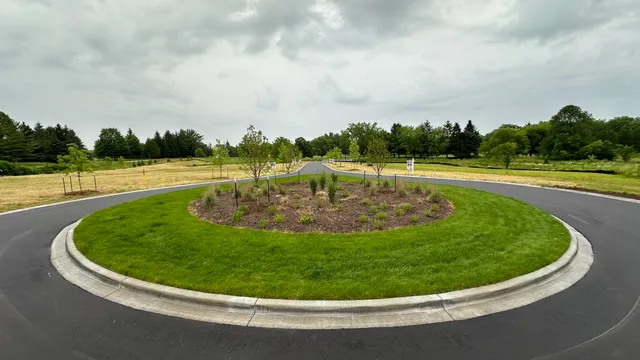 $319,900 | 3620 West Club Circle, Mequon, WI 53092