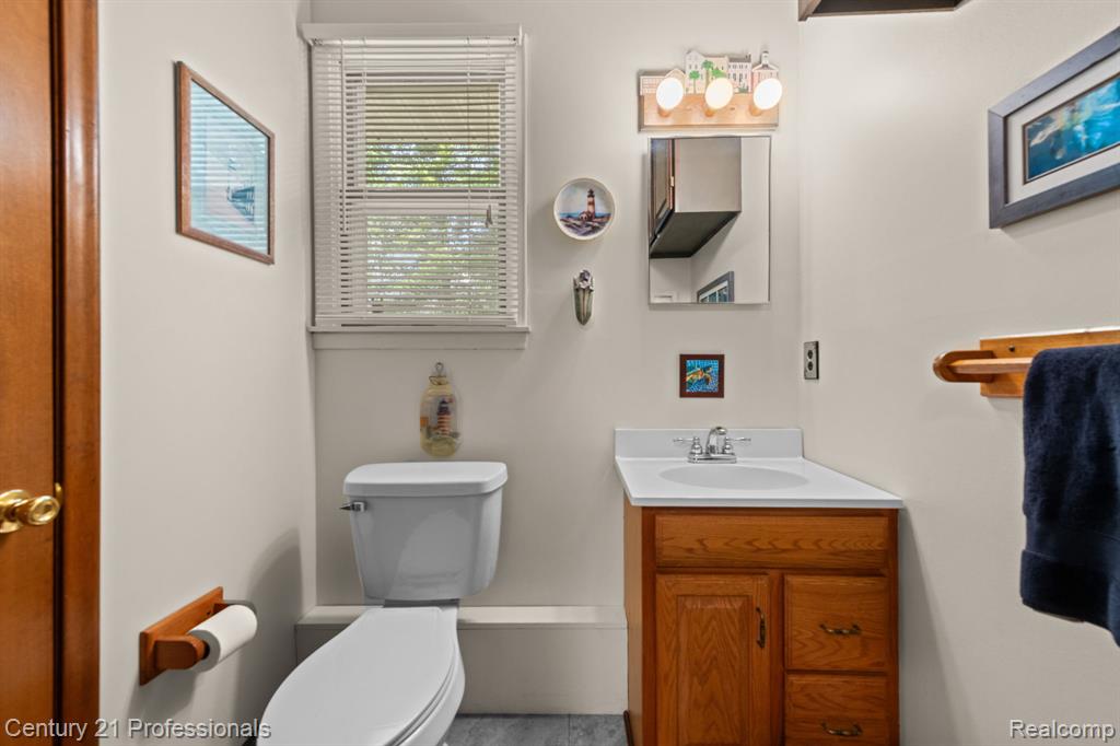 8638 Stone Road Algonac, MI 48001 - Photo 40 of 70