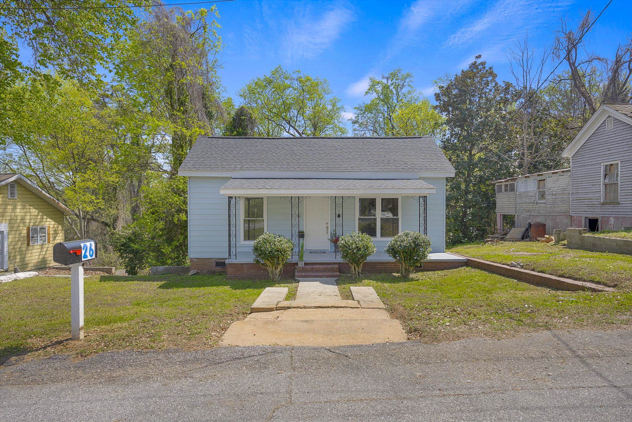 26 Pearl Street Ware Shoals, SC 29692 - Photo 2 of 38