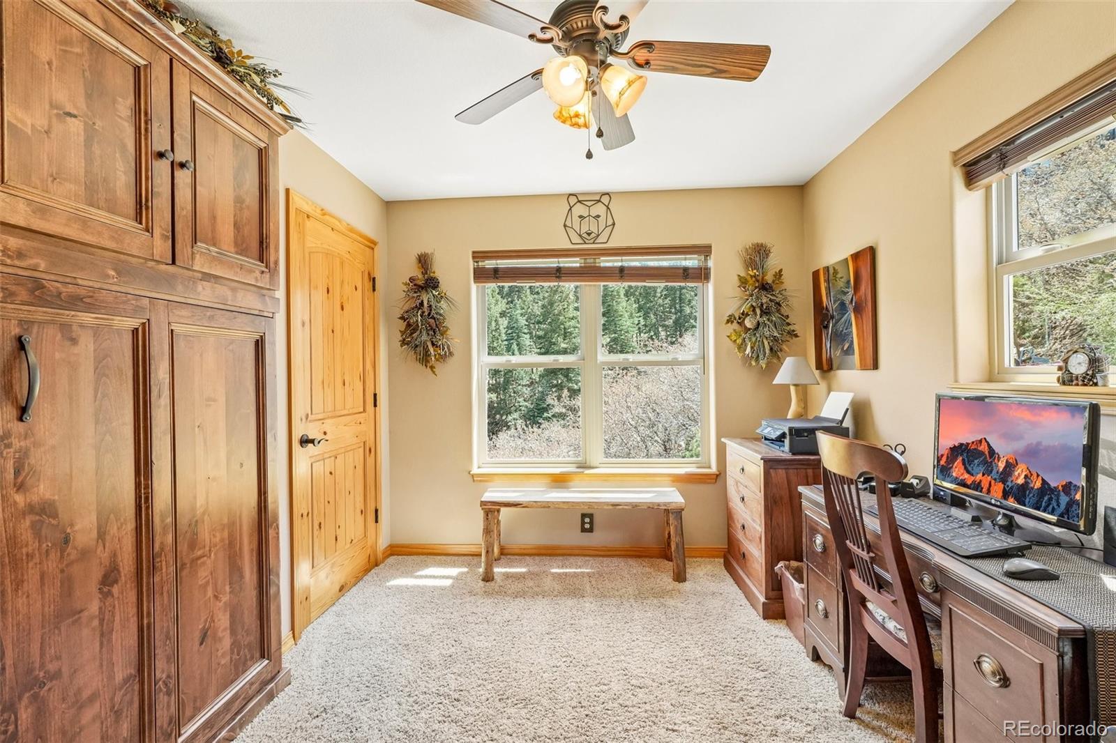 858 Oak Ridge Road Manitou Springs, CO 80829 - Photo 9 of 50