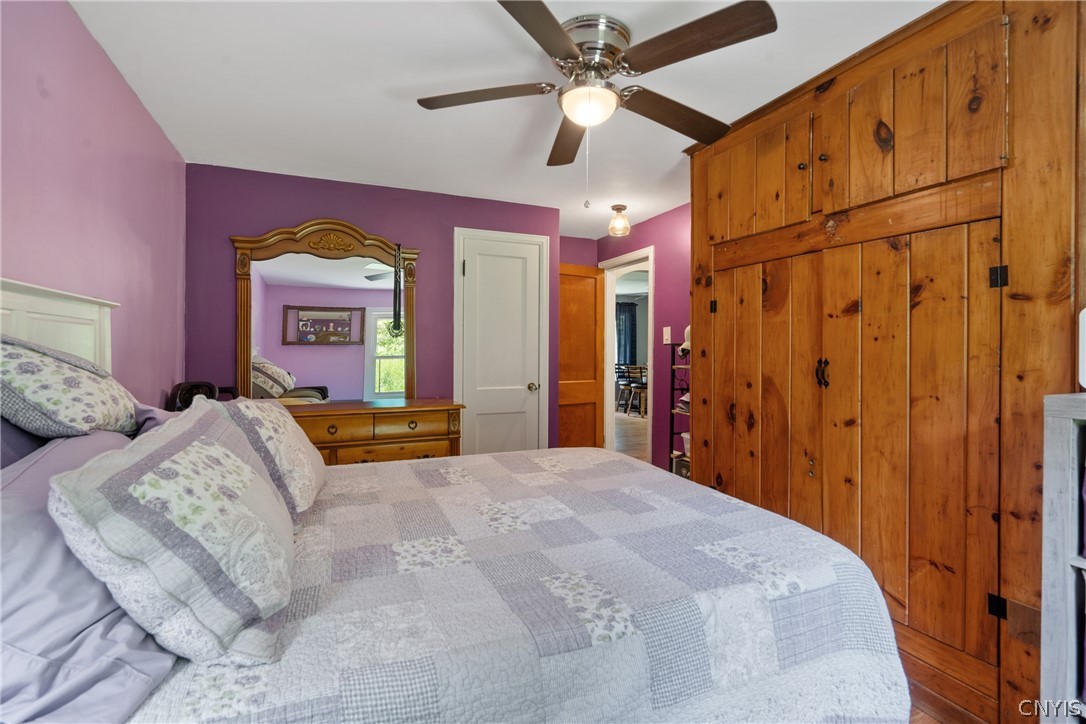 2696 Lyons Road Camillus, NY 13031 - Photo 18 of 31