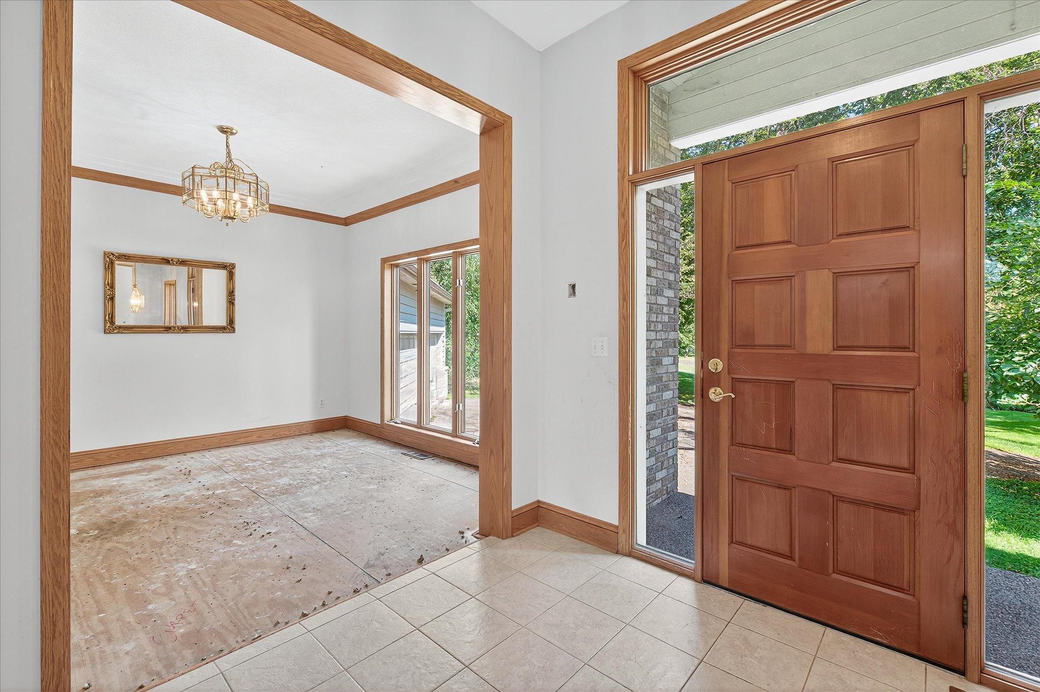 5236 Picha Road Minnetonka, MN 55345 - Photo 11 of 39