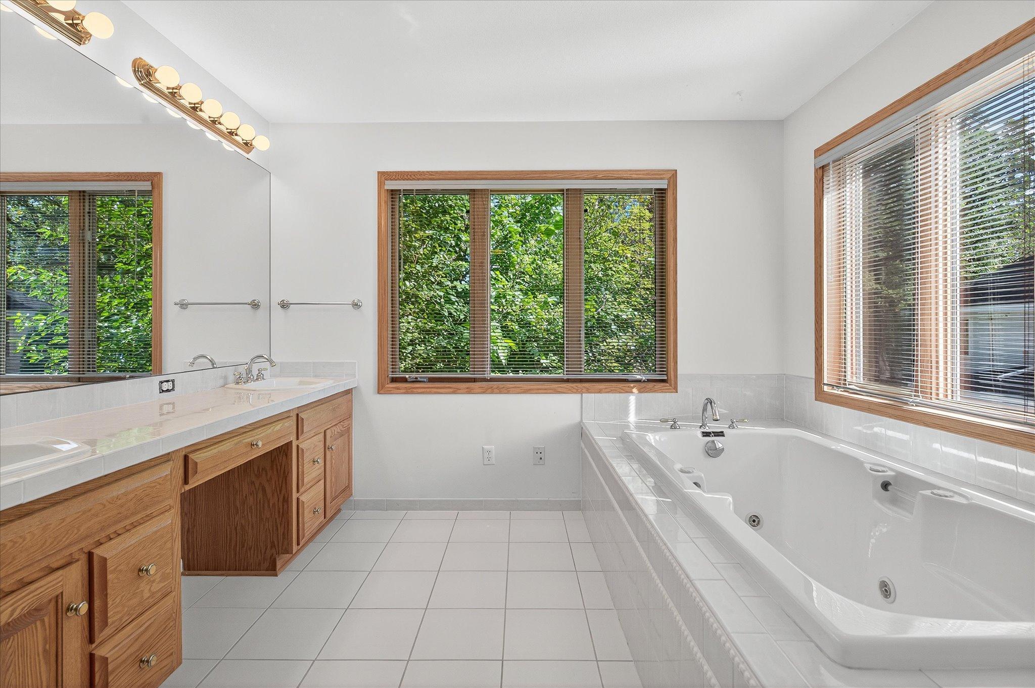5236 Picha Road Minnetonka, MN 55345 - Photo 15 of 39