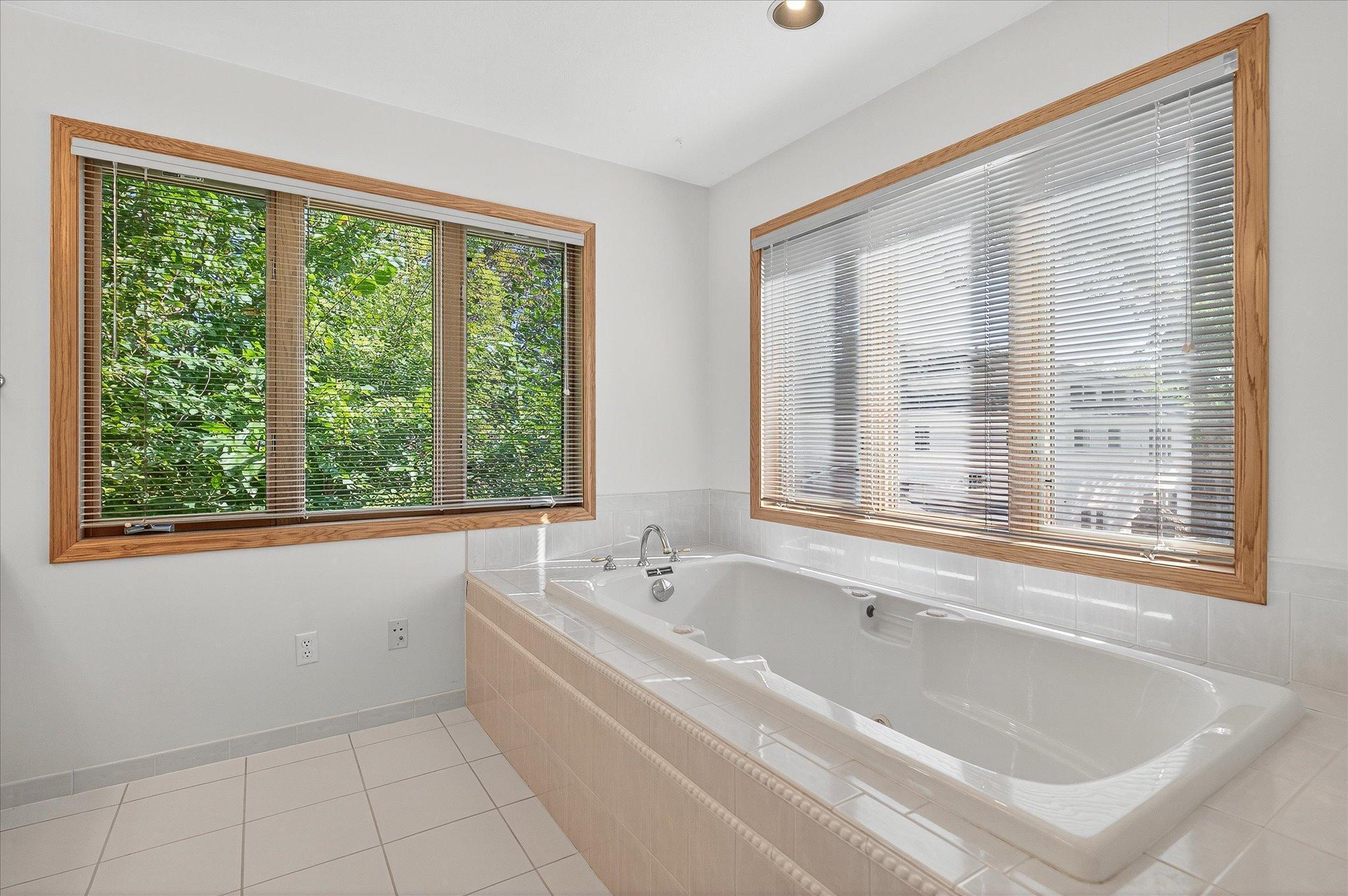 5236 Picha Road Minnetonka, MN 55345 - Photo 16 of 39