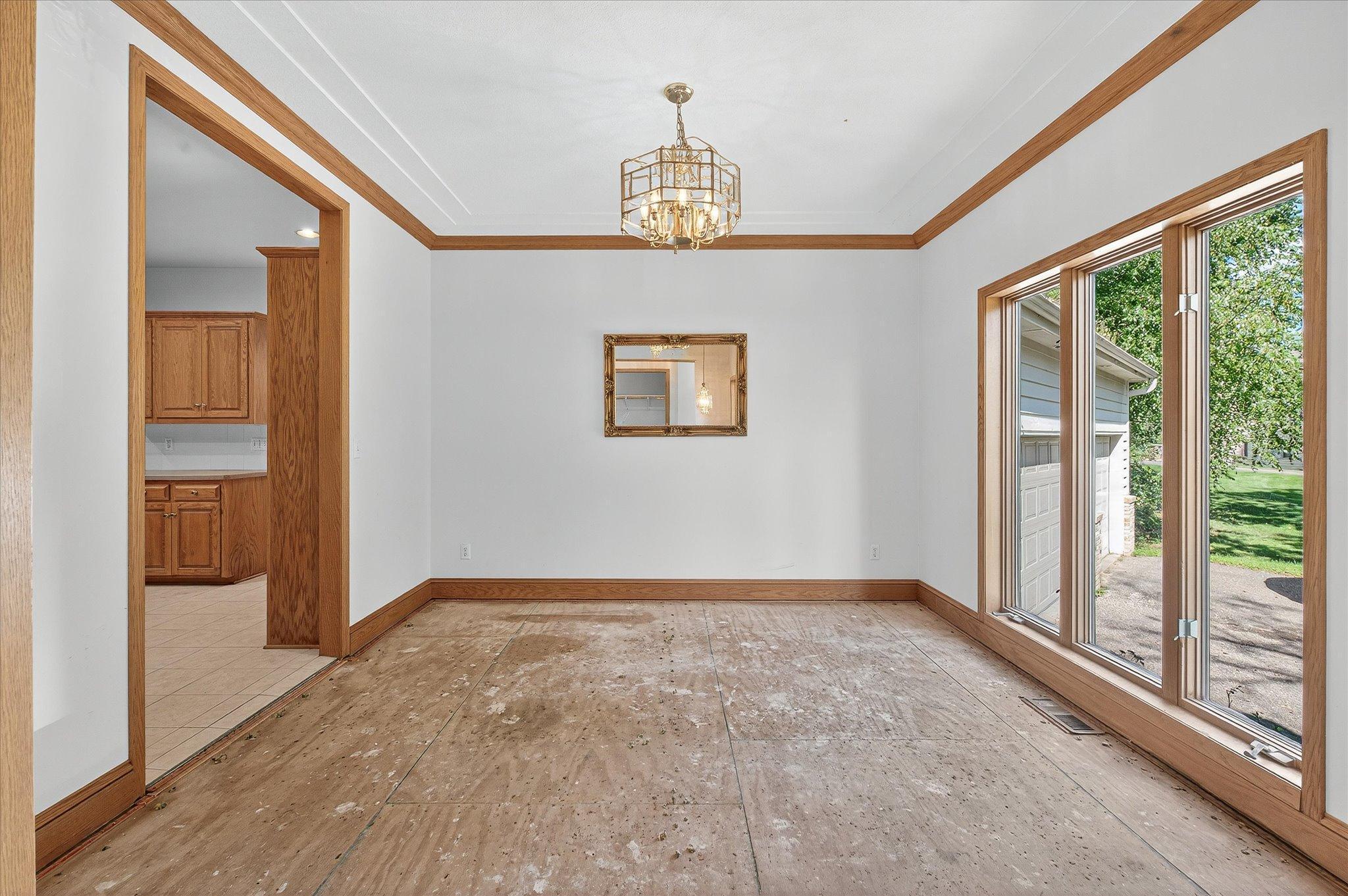 5236 Picha Road Minnetonka, MN 55345 - Photo 9 of 39