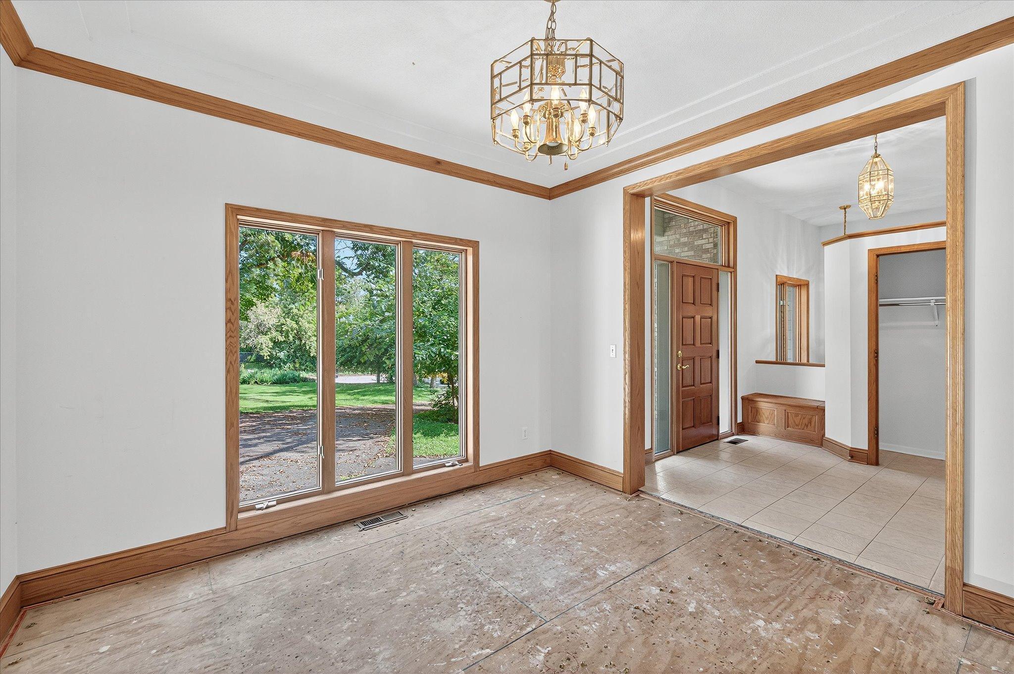 5236 Picha Road Minnetonka, MN 55345 - Photo 10 of 39