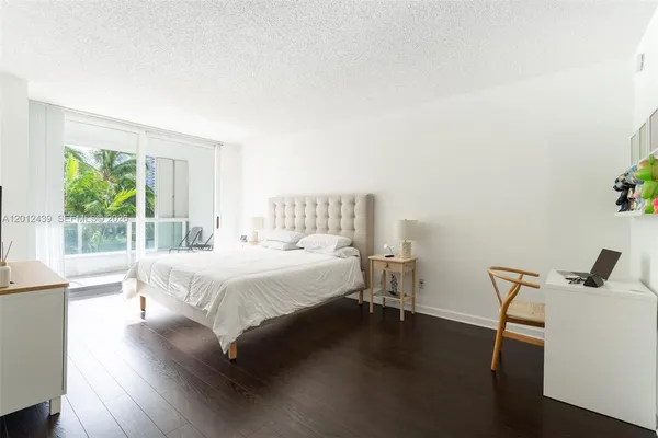$5,300 | 21055 Yacht Club Drive, Unit 605, Aventura, FL 33180