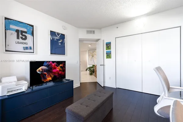$5,300 | 21055 Yacht Club Drive, Unit 605, Aventura, FL 33180