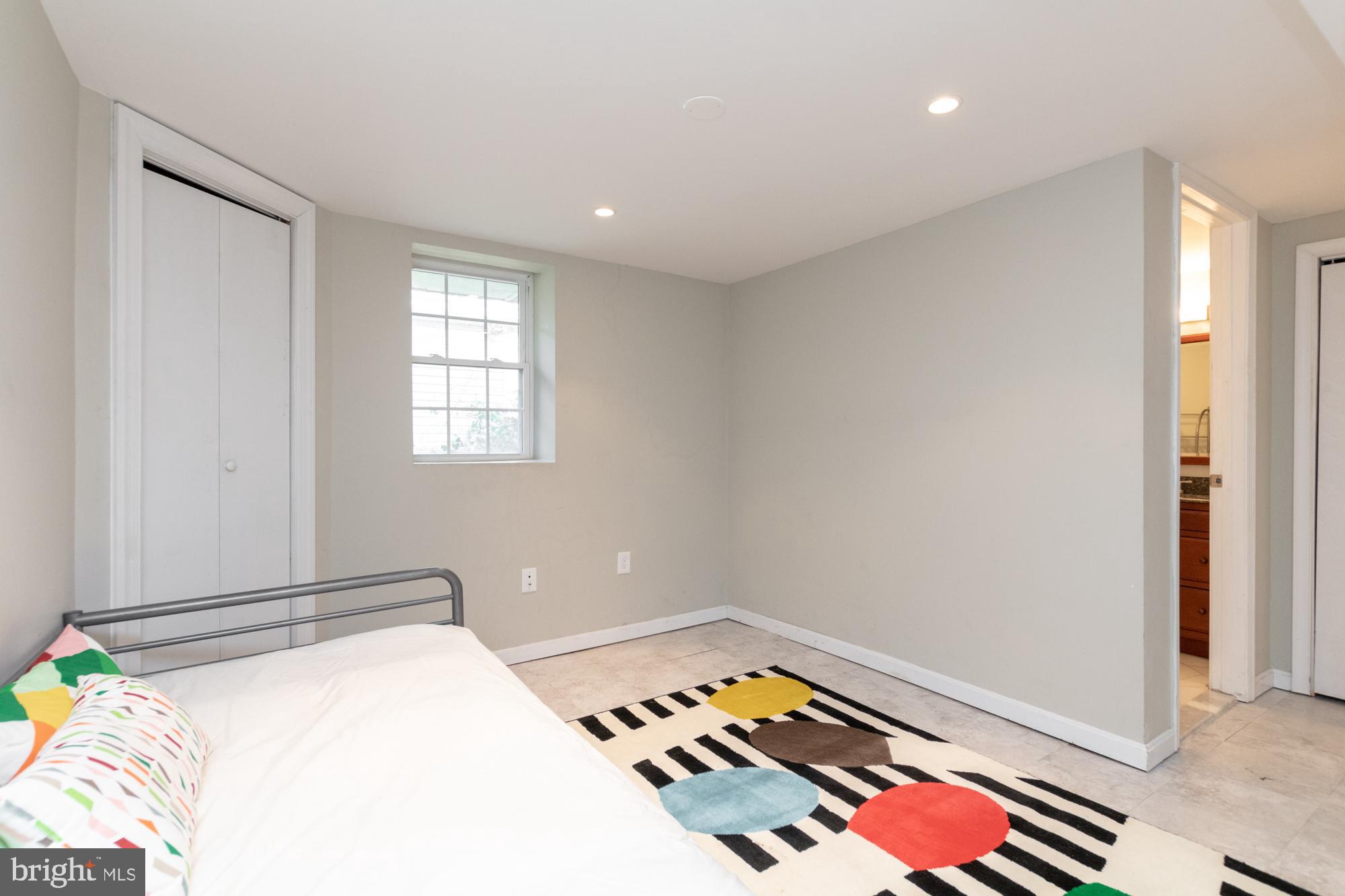 3210 Cedarhurst Road Baltimore, MD 21214 - Photo 24 of 26