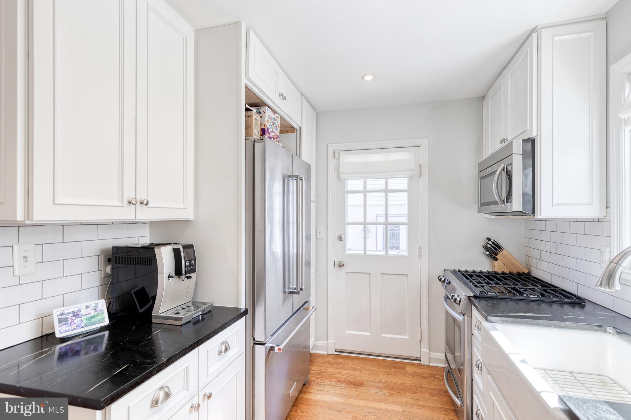 1229 Lake Falls Road Baltimore, MD 21210 - Photo 22 of 40