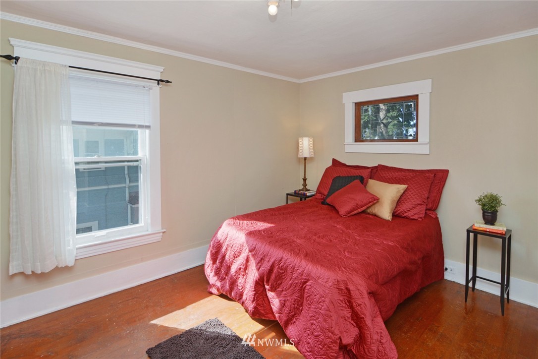 1322 Rucker Avenue Everett, WA 98201 - Photo 12 of 25