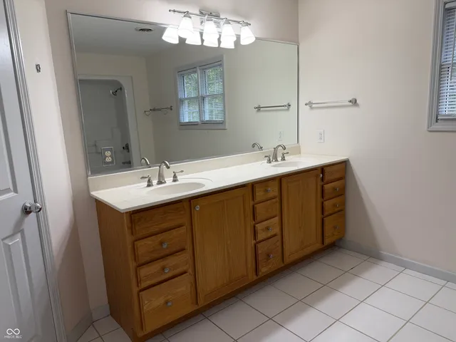 $254,900 | 1040 North Fruitridge Avenue, Terre Haute, IN 47804